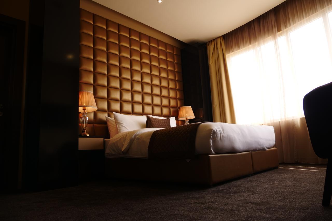 Lumiere Des Etoile Hotel Kuwait City Exterior photo