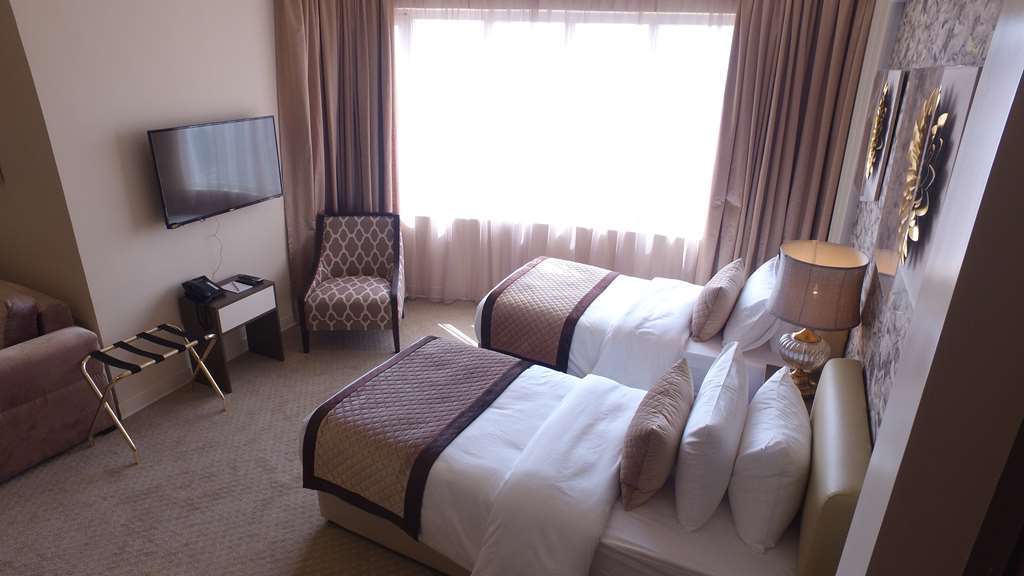 Lumiere Des Etoile Hotel Kuwait City Room photo